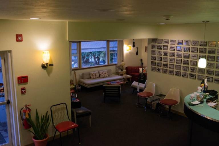 Holiday Music Motel — photo 4