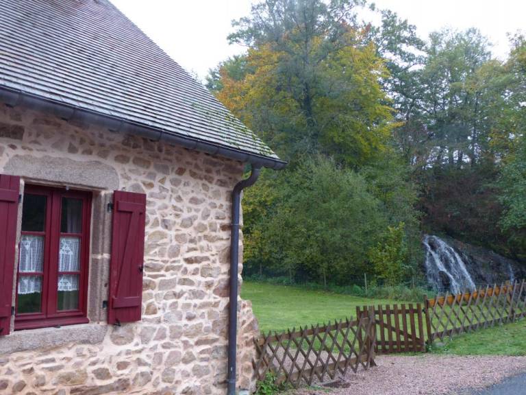 Gite with garden, terrace & BBQ — photo 2