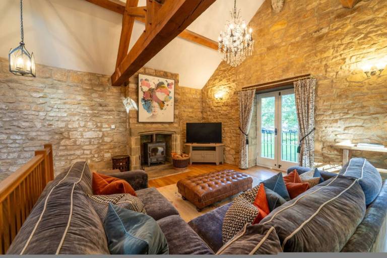 Family-friendly vacation home with patio & yard | Pets are welcome in Chipping Campden