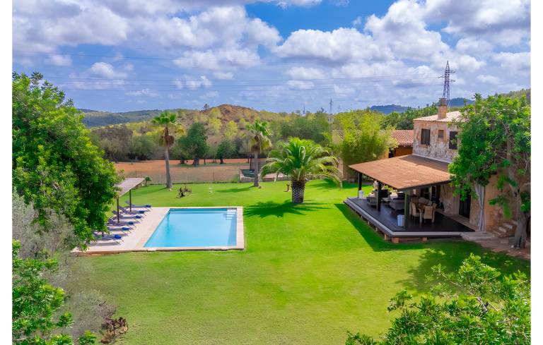 Child-friendly finca with private pool, yard & patio | Garden view | Pets allowed — photo 4