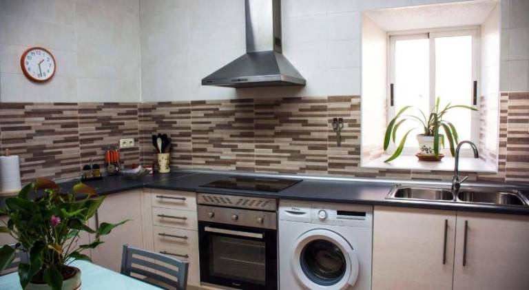 Rental apartment with 2 rooms for 6 persons — photo 2