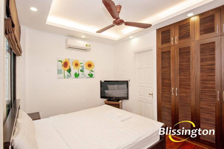 Rental apartment | Next to St. Joseph's Cathedral | Pets allowed in Hanoi