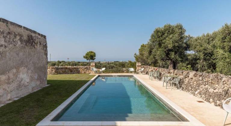 Farm with terrace, pool & yard | Dogs allowed — photo 5