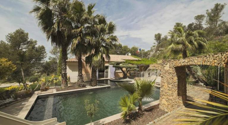 Spacious villa with pool | Dogs allowed in Aubagne