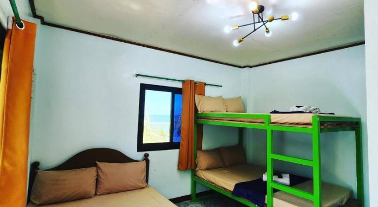 Lodge with garden & terrace | Next to the beach | Pet-friendly — photo 2
