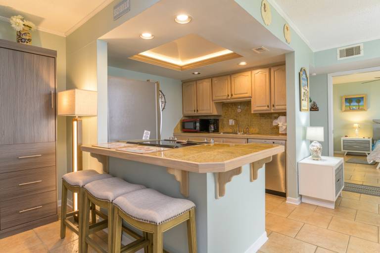 Family-friendly condo with pool & terrace | Close to the beach | Pet-friendly — photo 5