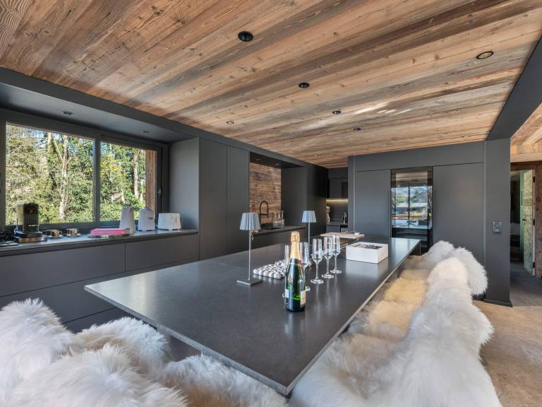 Fully equipped chalet with sauna & private pool | Dogs allowed — photo 3