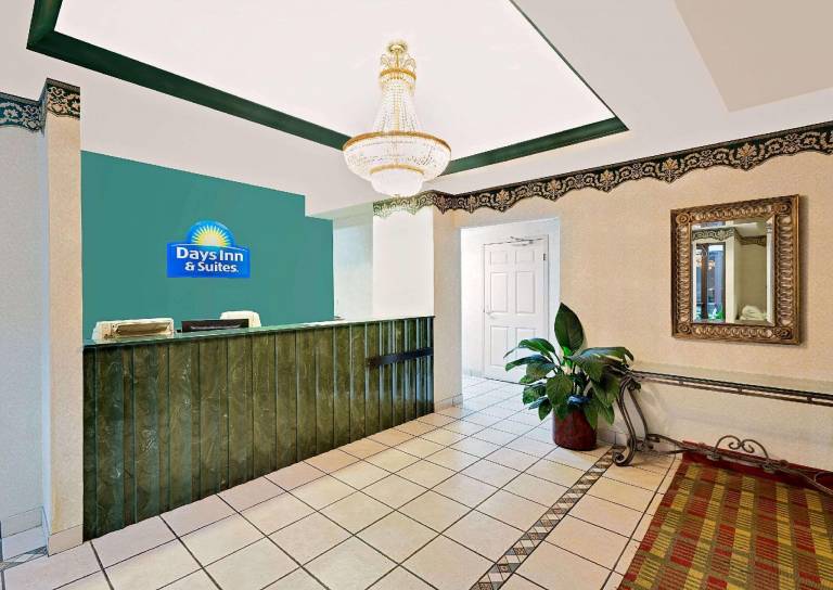 Days Inn & Suites by Wyndham Opelousas — photo 3