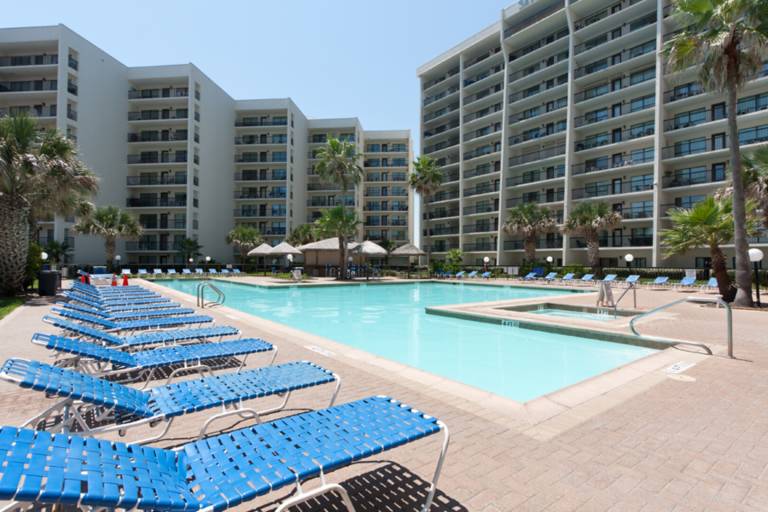Condo with private pool — photo 2