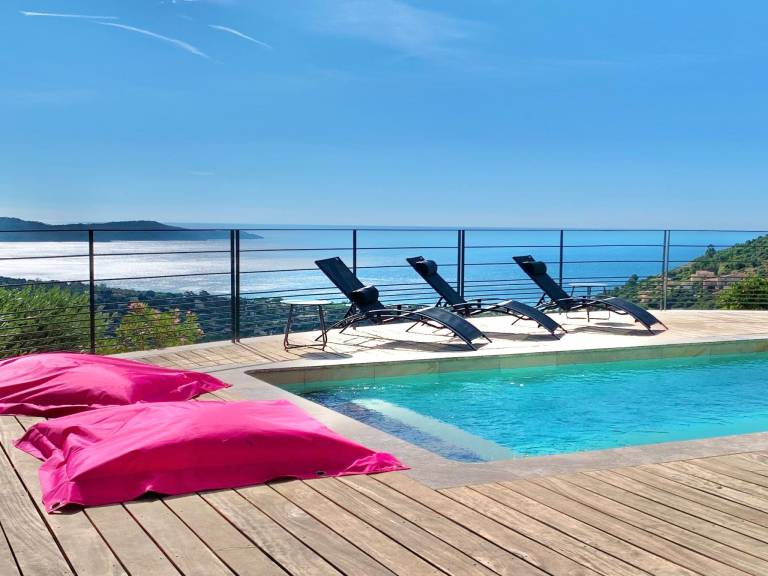 Spacious vacation home with garden, BBQ & terrace | Pets are welcome — photo 3