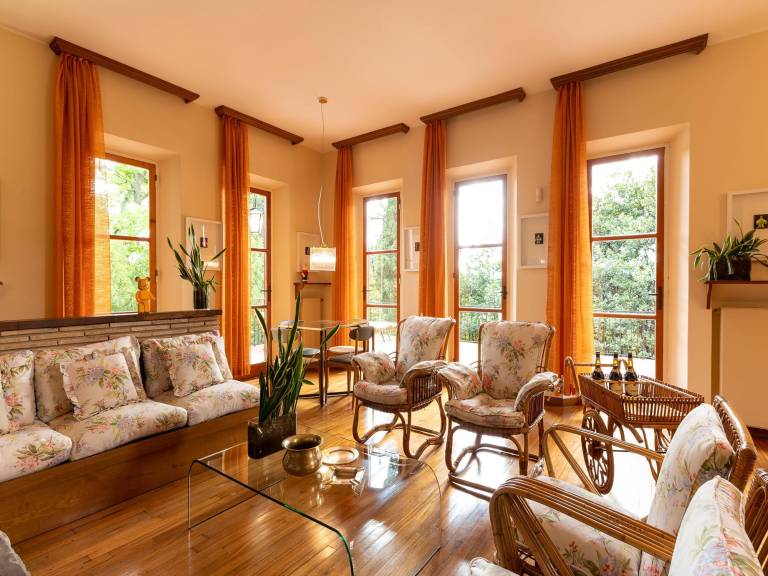 Spacious holiday apartment with pool | Pets allowed — photo 3