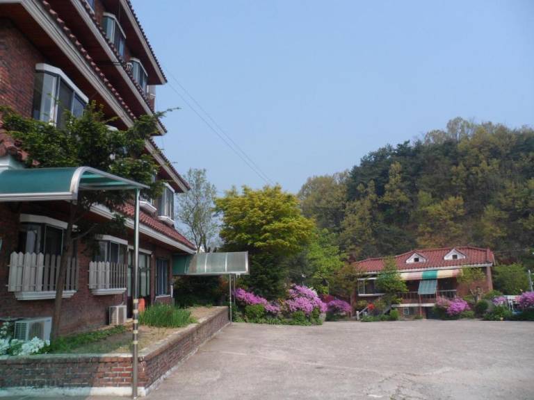 Gyerim Motel