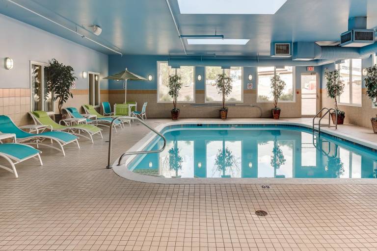 Holiday Inn Express & Suites Saskatoon Centre by IHG — photo 2