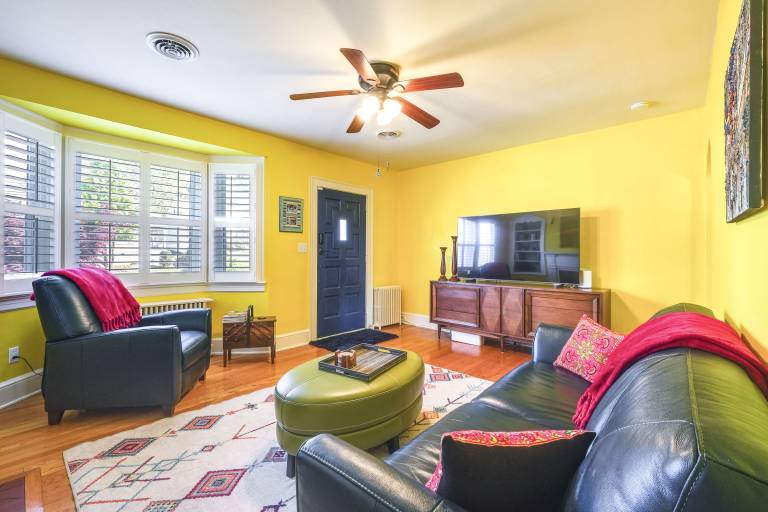 Movie Theater! Family Home, 5 Mi to Dtwn Roanoke — photo 2