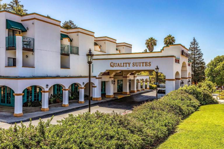 Quality Suites Downtown San Luis Obispo in San Luis Obispo, CA