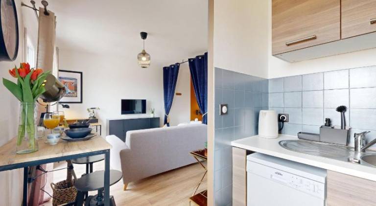 Expat renting - L’Orient Express - Parking - Wifi — photo 2