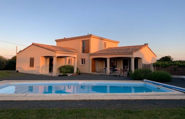 House  Bazoges-en-Pareds