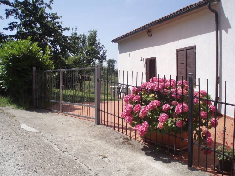 Ferienwohnung in Selva, Firenzuola für max. 2 Personen Ferienwohnung in Selva, Firenzuola für max. 2 Personen