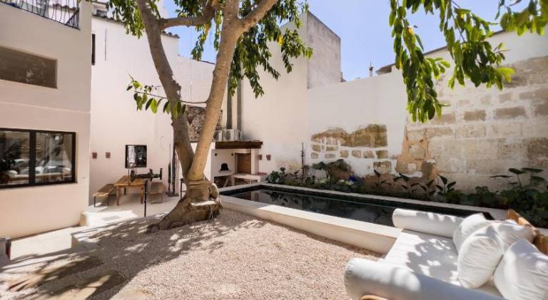 Charming apartment with private pool, patio & yard | Pets are welcome — photo 4