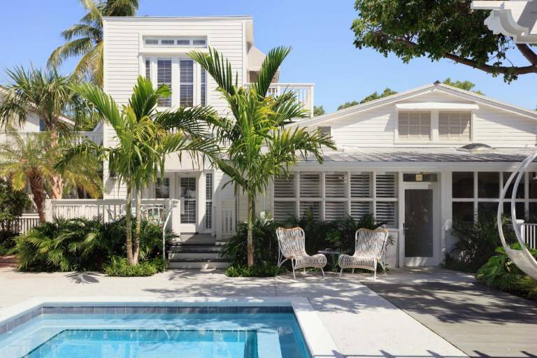 Ella's Cottages - Key West Historic Inns in Key West, FL