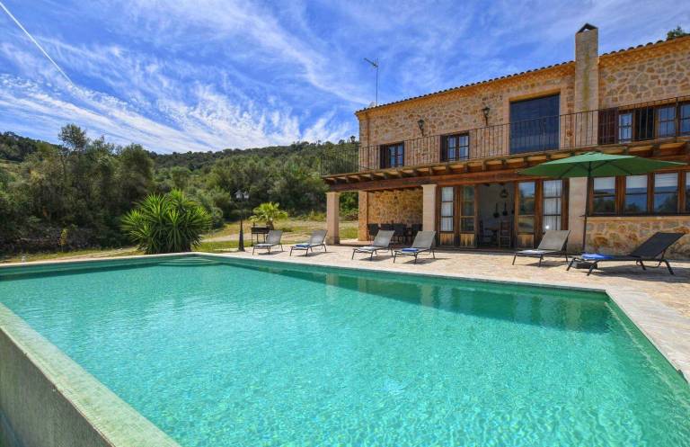 Ferienhaus in Vilafranca De Bonany mit Privatem Pool