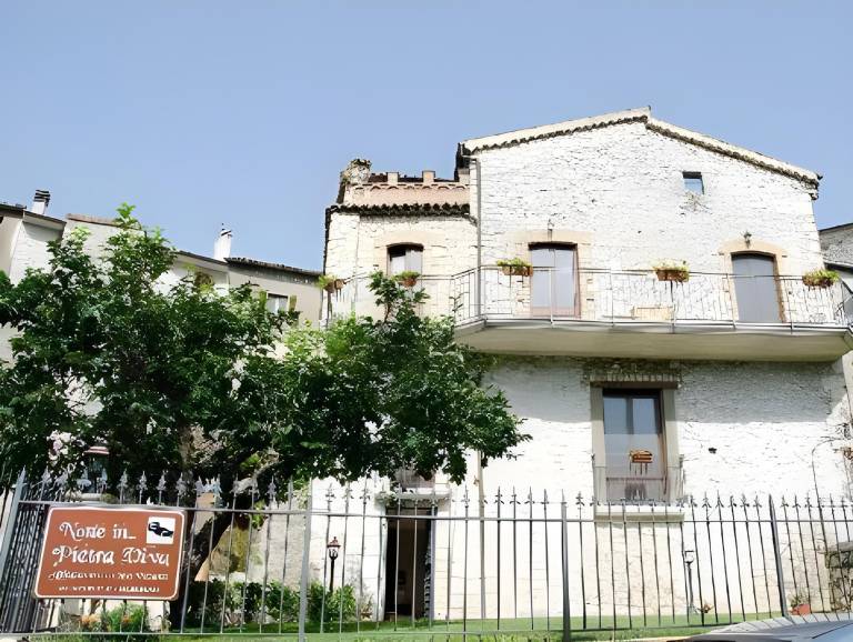 Apartment with grill, terrace & garden | Good for workation | Pets allowed in Frosinone