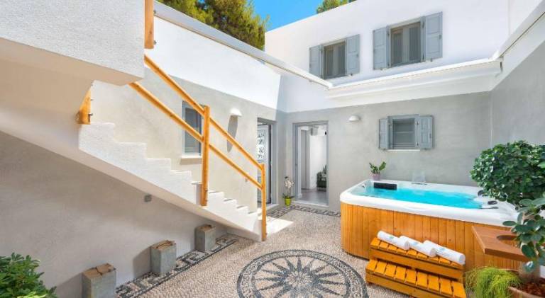 Lindos Shore Summer House with Jacuzzi and sea view ! — photo 3