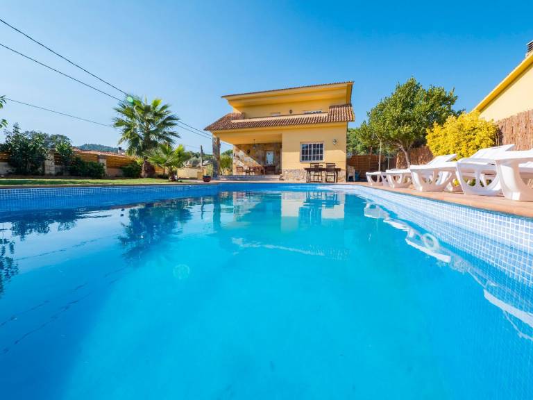 Villa Arbucias