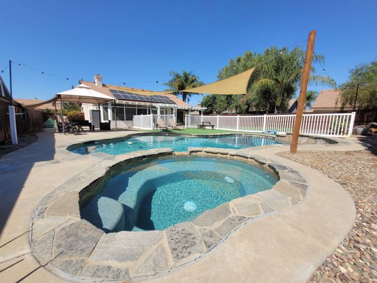 Menifee Vacation Rentals from $38 | HomeToGo