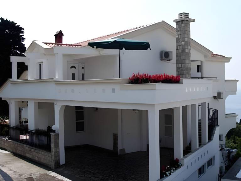 Apartment  Ulcinj