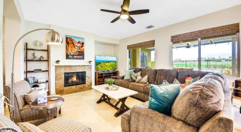 Vacation home with pool & hot tub | Perfect for remote work — photo 2