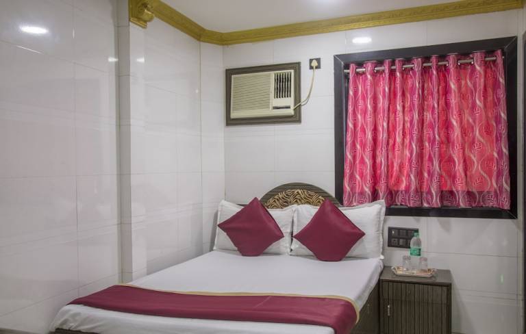Accommodation Koliwada