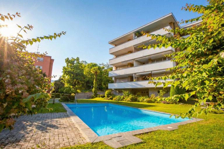 Family-oriented apartment with garden, patio & pool | Pets are welcome in Locarno