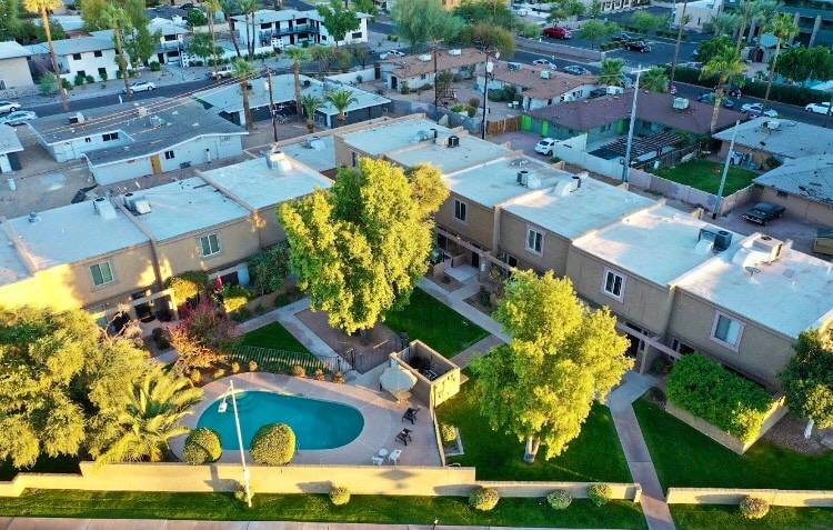 Scottsdale Townhome w Pool Walk to Old Town