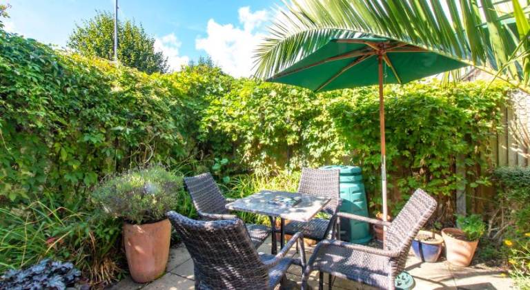Lovely Private Accommodation with own Garden — photo 4