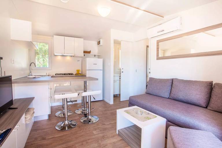 Campsite Village Rapoca - Mobil Home Delta Classic 3 Rooms 4 adults 2 children — photo 2