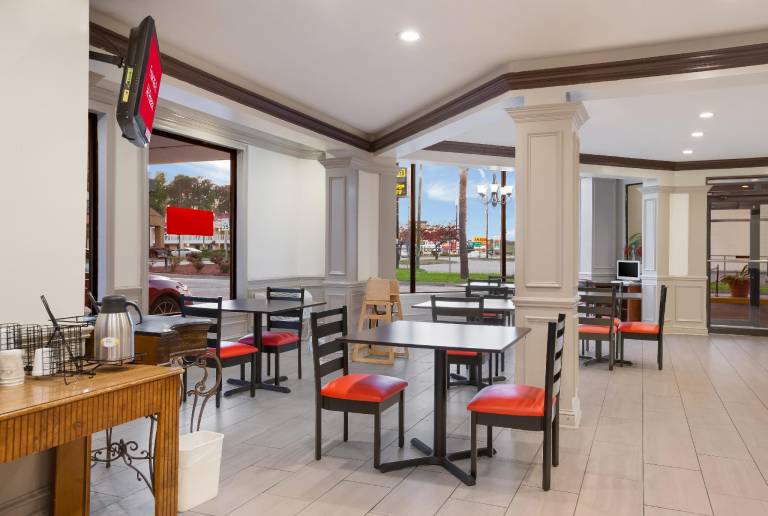 Red Roof Inn Dillon, SC — photo 2