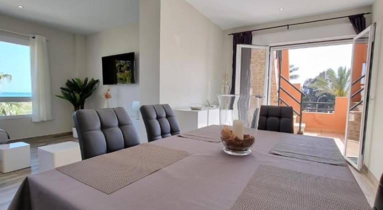 Homes of Spain, Apartamentos Paraiso, Ed Palmerston, Atico O, Suite con Piscina Privada en solarium, — photo 4