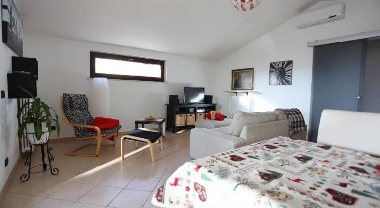 Holiday apartment with 2 rooms for 4 persons — photo 2