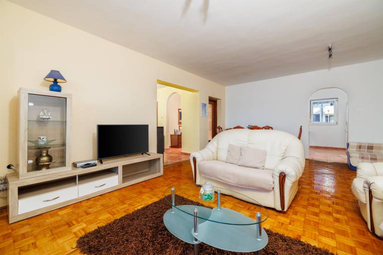Apartment with grill & terrace | Sea view — photo 2