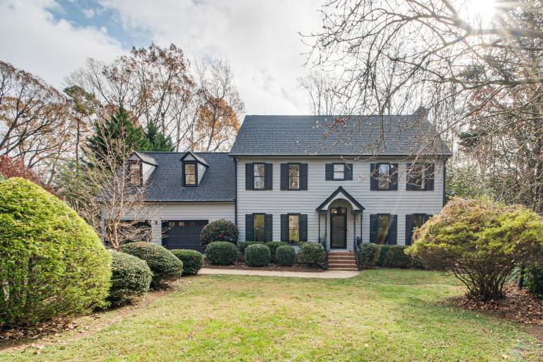 4,100-Sq-Ft Gem w/ Pool Table & Yard in Raleigh — photo 5
