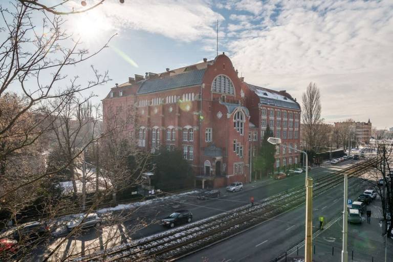 Holiday apartment | Near Racławice Panorama — photo 3