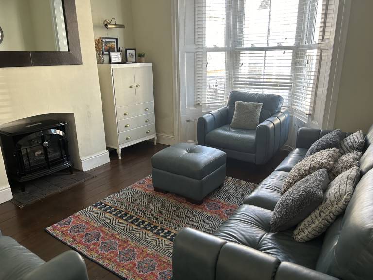 Cottage with garden | Beach view — photo 2