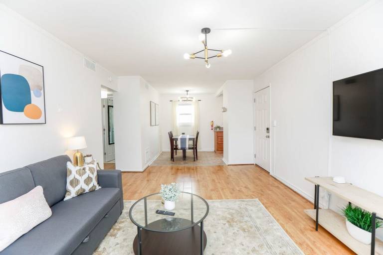 Apartment with fast internet | Lake view — photo 5