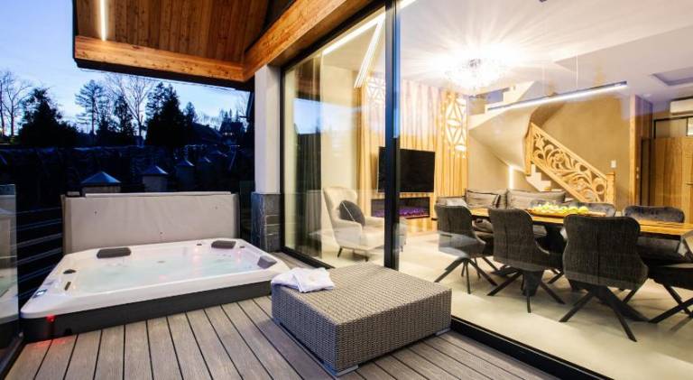 Skyline Luxury Villa with terrace jacuzzi and sauna Zakopane mountains Poland — photo 3