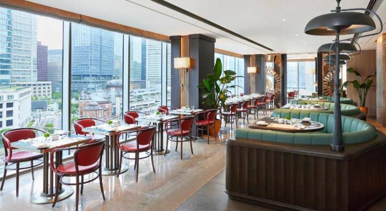 Four Seasons Hotel Tokyo at Marunouchi — photo 3