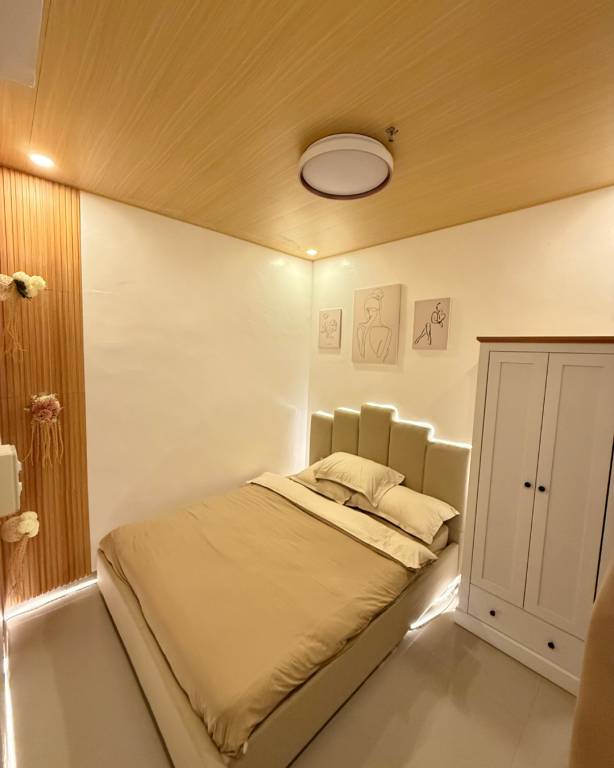 Apartment with 1 room for 4 persons in Quezon City