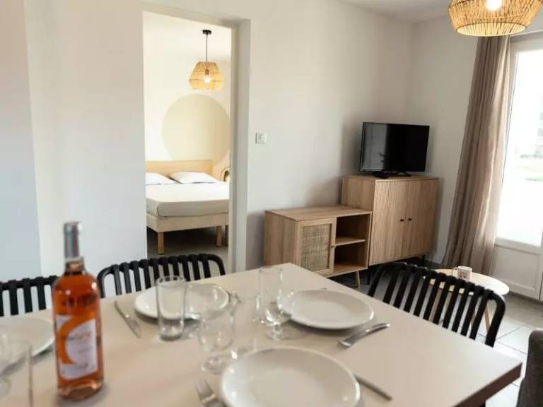 Holiday apartment with terrace — photo 2