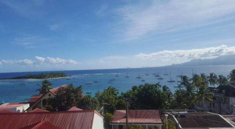 Pleasant apartment with patio | Next to the beach | Pets are welcome in Le Gosier