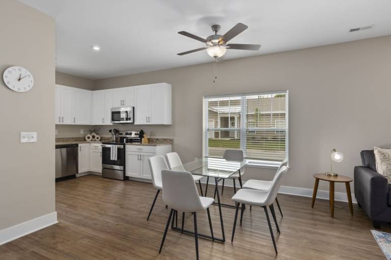 Rental apartment with BBQ & garden | Perfect for remote work — photo 4